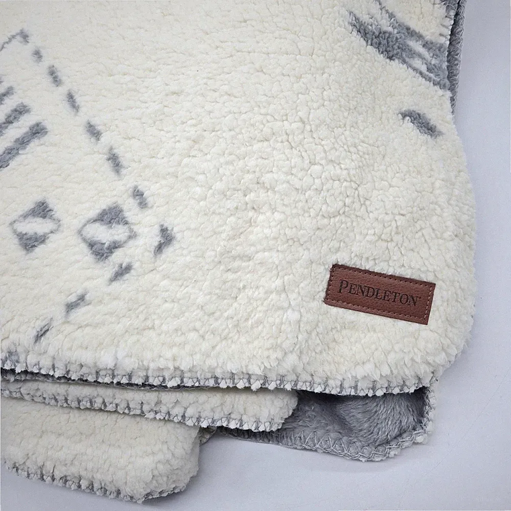 50x70 Pendleton Icon Sherpa Throw Blanket Reversible Fleece Cozy Warm