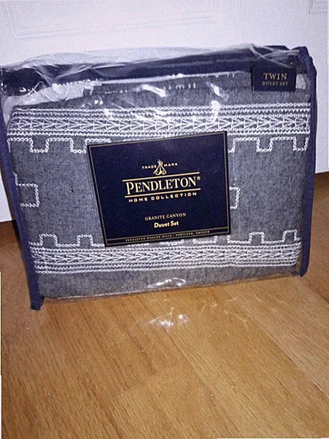 Pendleton Granite Canyon Twin Duvet Set With 1 Standard Sham In Charcoal
