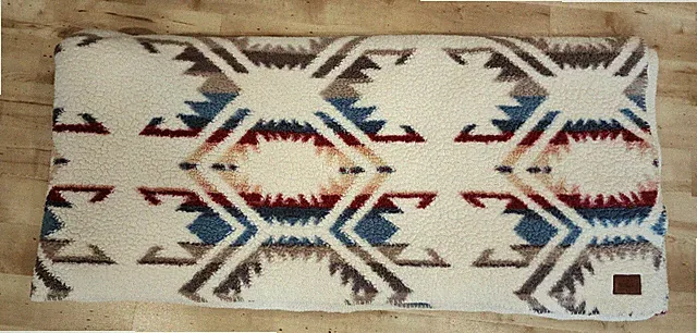 Pendleton Home Collection Blanket White Sands Cream 97"x88" Aztec Native Design