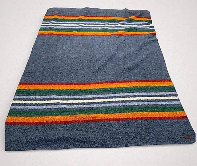 PENDLETON Sherpa Fleece Grand Canyon Retro Striped 91"x66" Rainbow Stripes Twin